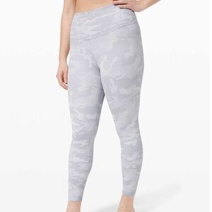 Lululemon Wunder Under HR 25" Camo Jacquard Alpine White EUC